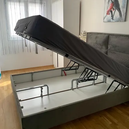 Mountain View Apartment *